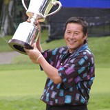 賞金王12回、最年長V、エージシュート…ジャンボ尾崎さんが残した不滅のツアー記録