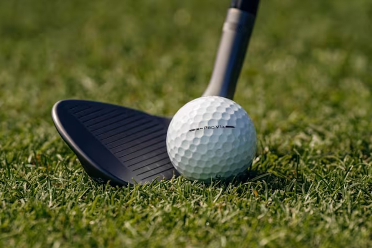 プロV1xレフトダッシュ（提供：タイトリスト）