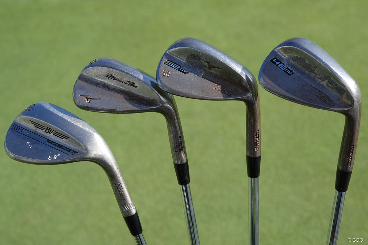 ウェッジは3本がミズノ製