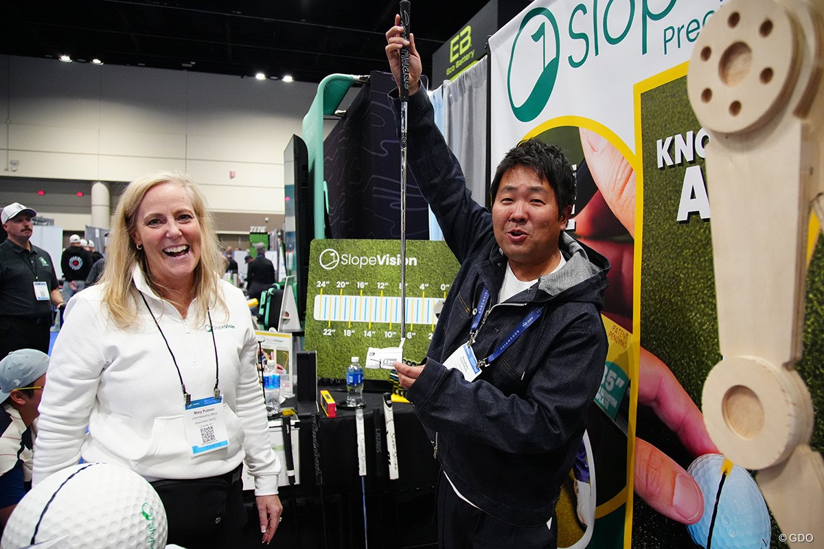 2026年 PGAショー Slope Vision ヘッドのトウ側に目盛りの線が引かれている