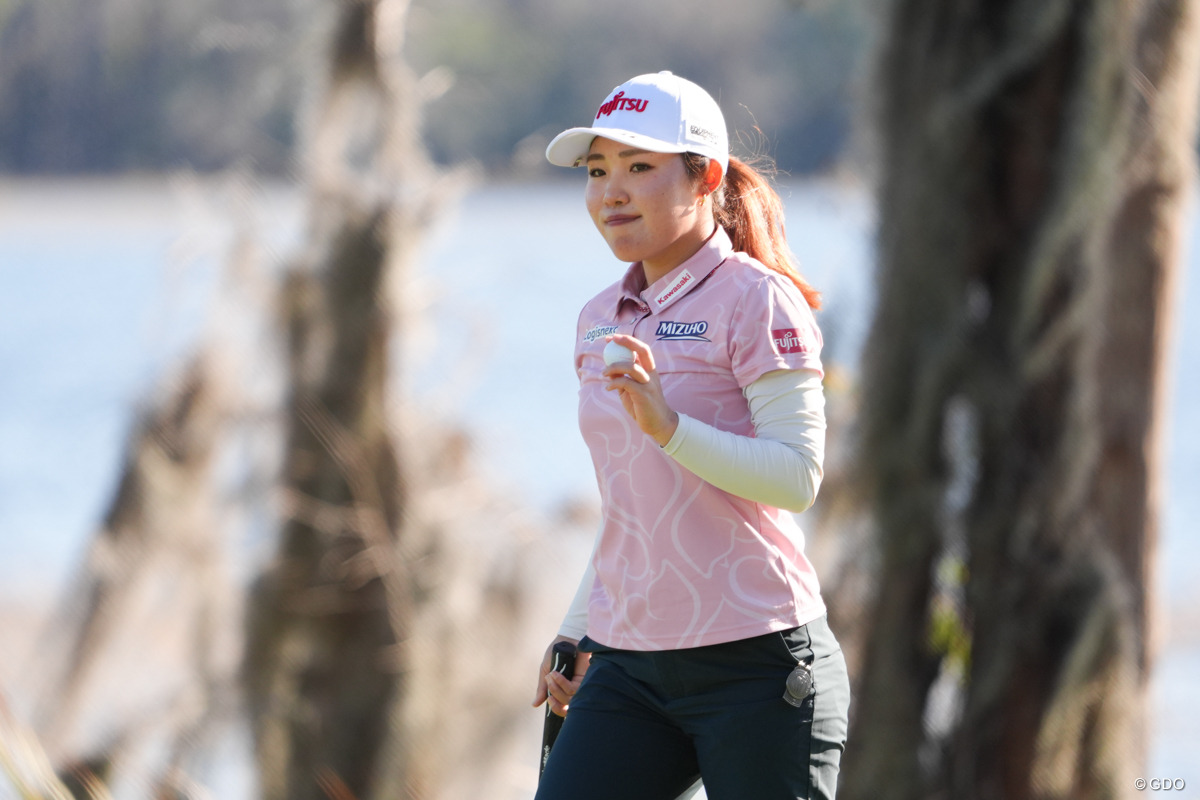 古江彩佳が2日目のベストスコア「66」で11位に浮上