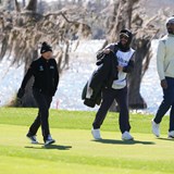 セレブ続行、プロ中止の不可解 ソレンスタムも疑問「なぜプレーしないのか」