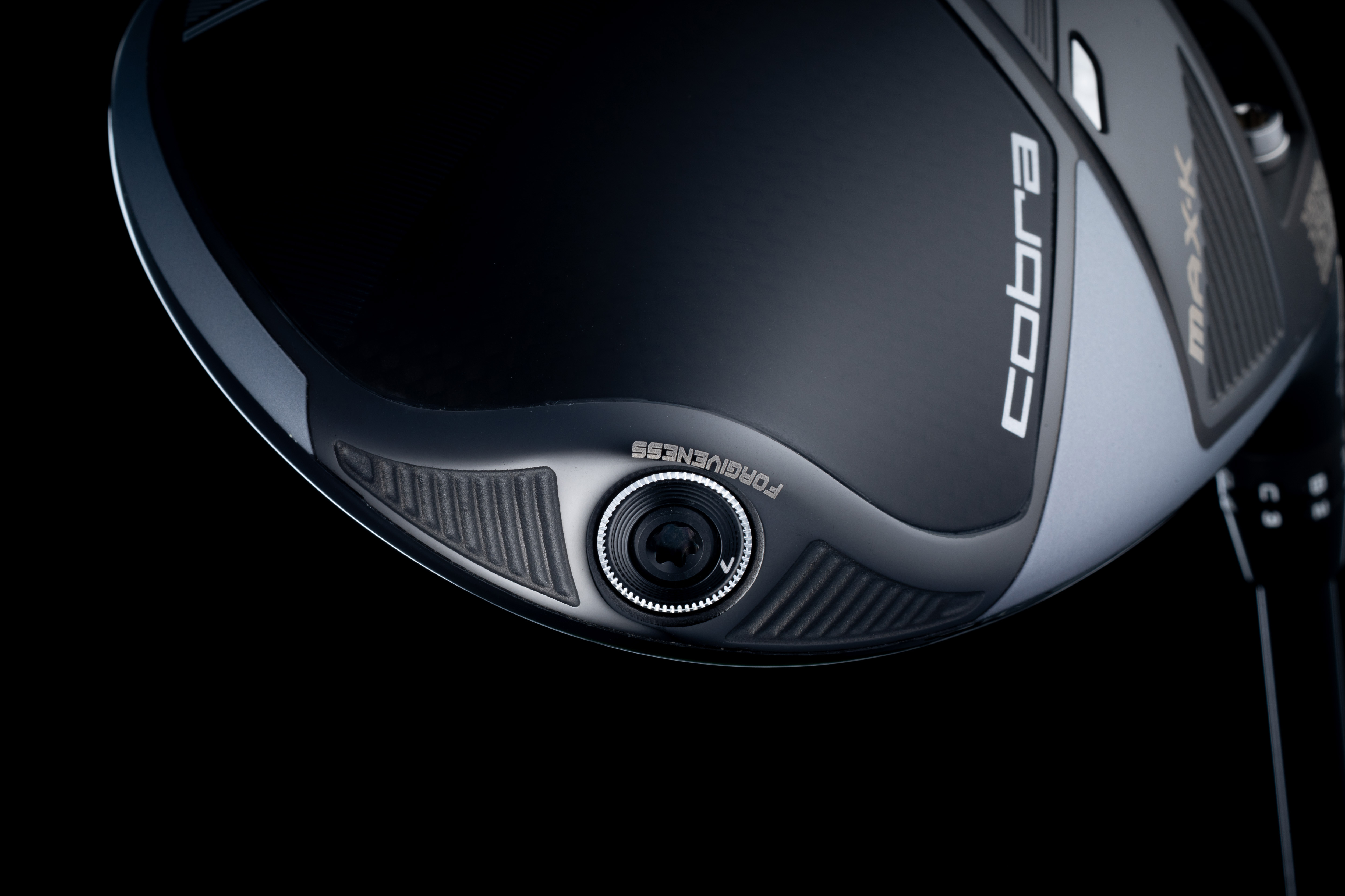 右を消せる直進系！低スピンで飛ばせる高MOIドライバー コブラ「OPTM