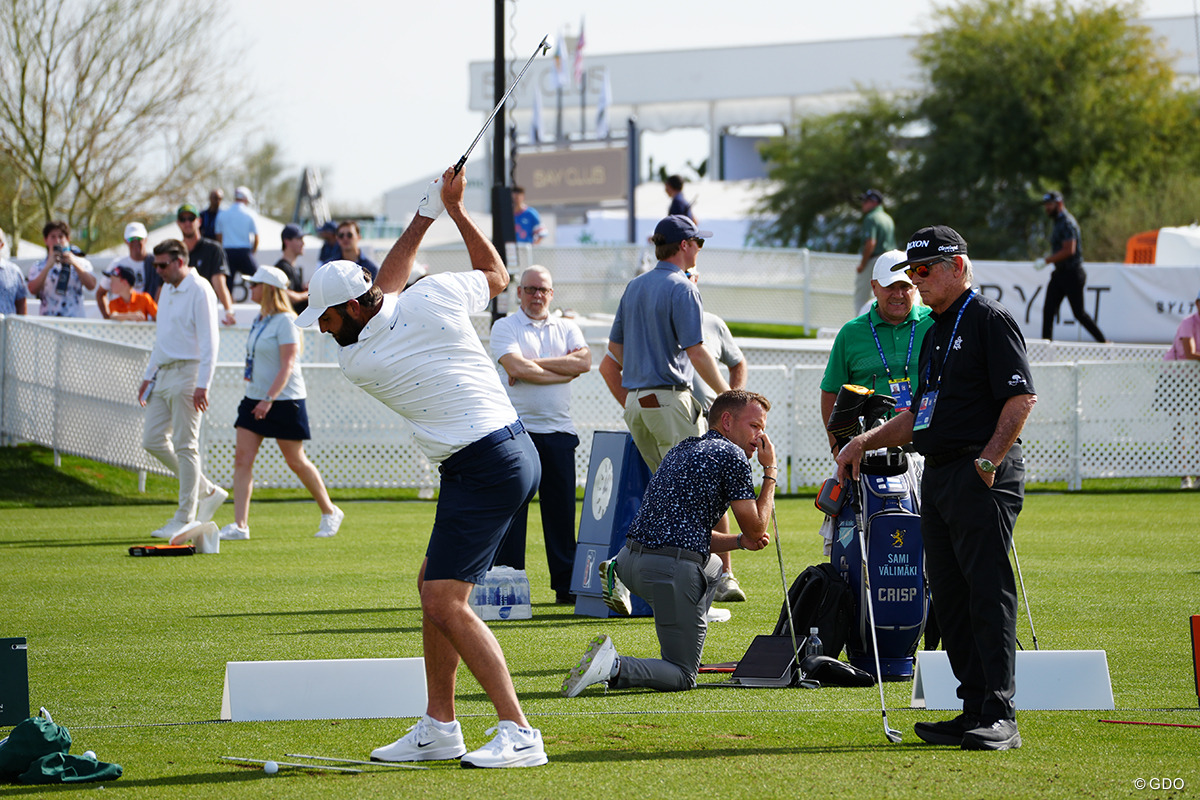 ランディ・スミスコーチがいつもそばにいる