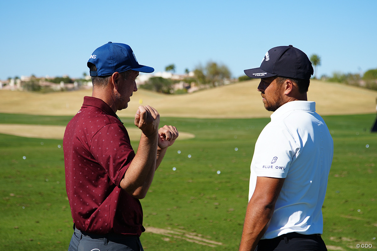 長く話し込む場面も