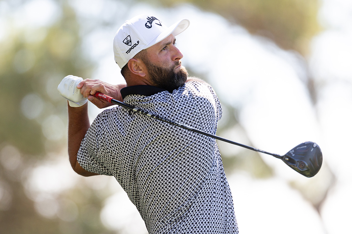 5位から単独首位に浮上したジョン・ラーム (Chris Trotman/LIV Golf)