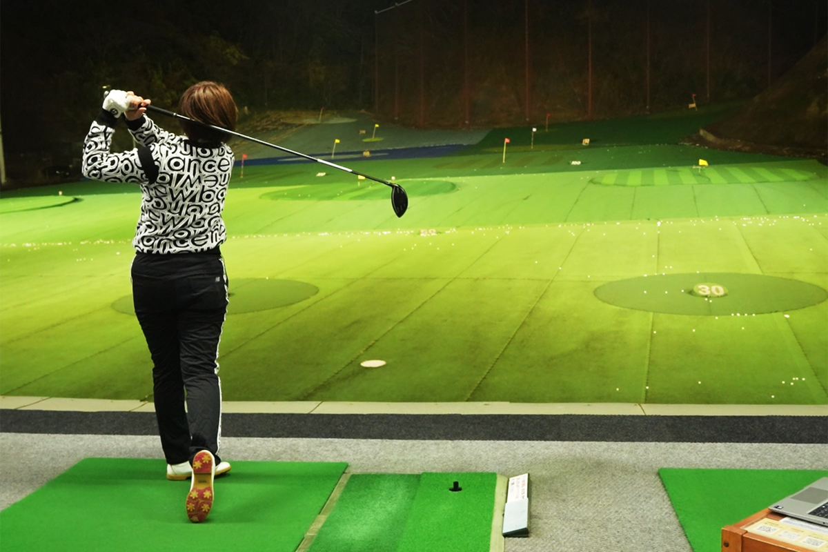 「Qi4D MAX」のやさしさが過ぎた！ シニアや女性にも刺さる“超寛容性”／西川みさと #深夜試打