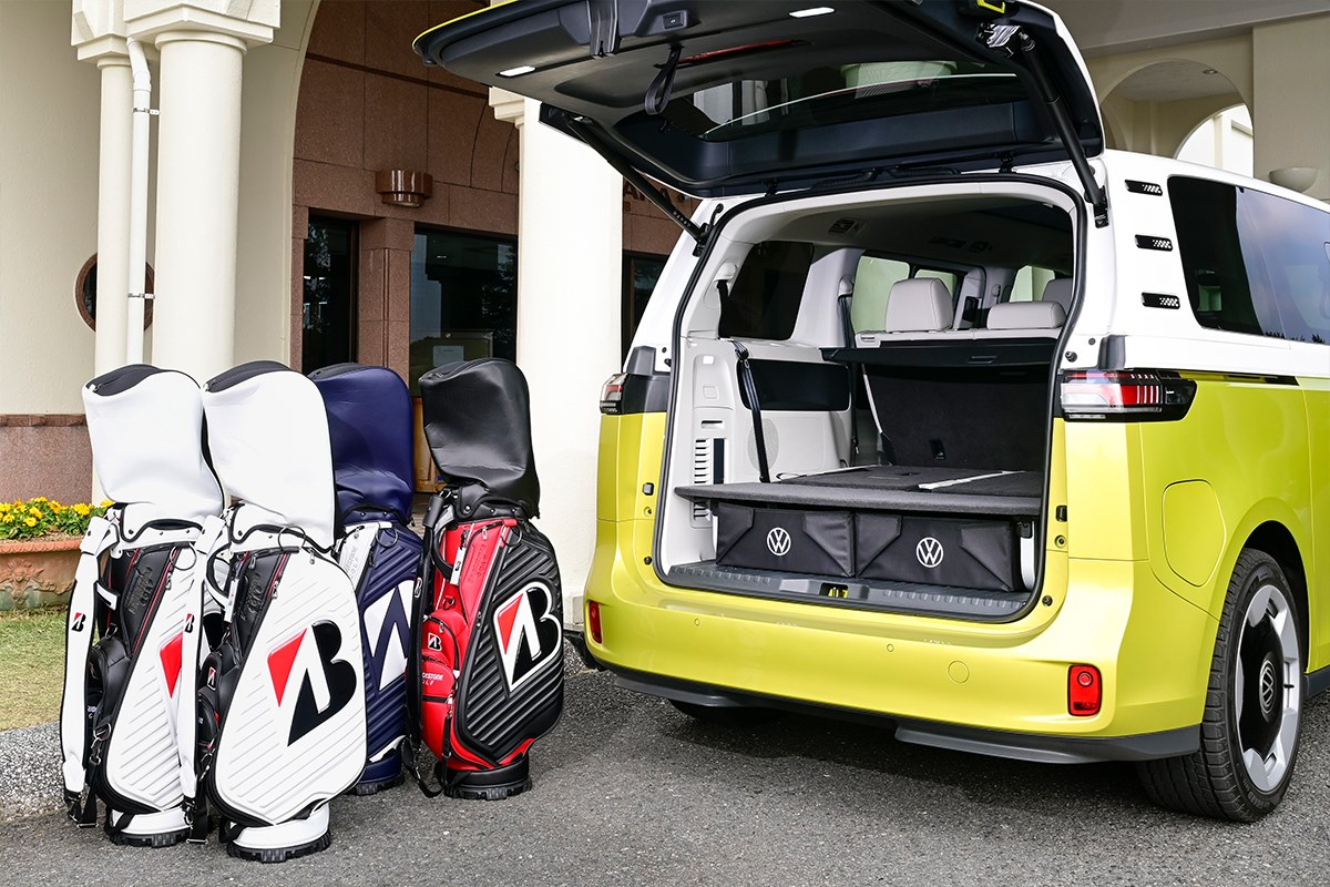 クルマはゴルフギアである ID.Buzzにツアー型キャディバッグを積んでみる