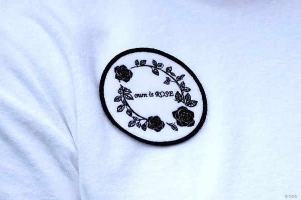 ブランド名は「own is ROSE」