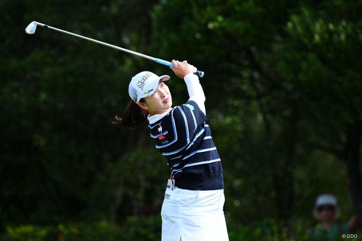 小祝さくらがホールインワン達成 8カ月ぶりの復帰戦で観衆わかす