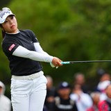 佐久間朱莉「タフなコンディション」乗り越え4打リードで最終日へ 永井花奈2位、小祝さくら5位