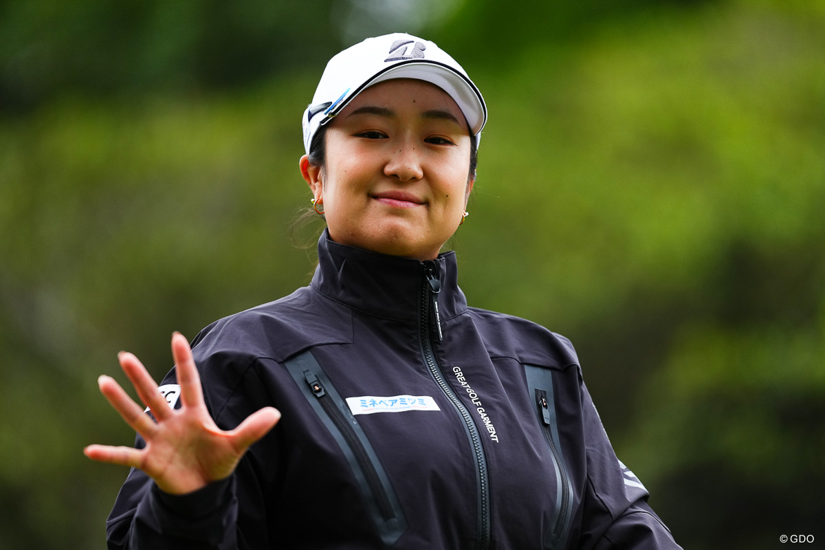 プロゴルファーでもあり写真家でもある 2026年 ダイキンオーキッドレディスゴルフトーナメント 3日目 阿部未悠