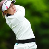 “ピンク髪”皆吉愛寿香が5位浮上 軟らかシャフトで飛距離10ydアップ