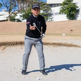 バンカーは打ち方よりも「ヘッドの入る位置」【藤田寛之アプローチのレシピ#17/バンカーショットの基本】