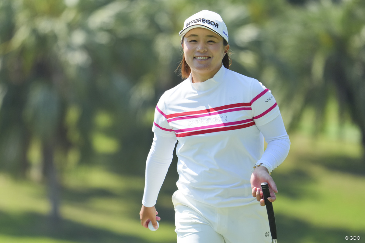 初日はパー4で「9」を打ったけど… 永峰咲希が粘りの「72」で10位浮上