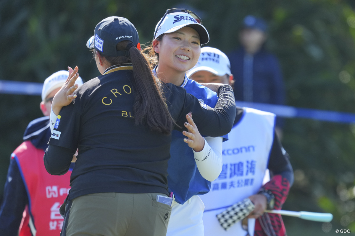 三度目の正直で逃げ切り優勝を 「7時間弱ラウンド」の長丁場から解放された菅楓華