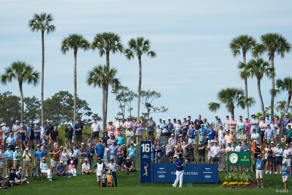試合会場の1マイル先で銃殺事件 第5のメジャーの開場時刻が遅れる