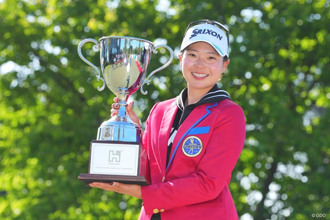 「集中できた」菅楓華がただ一人のアンダーパーで6打差圧勝 佐久間朱莉2位