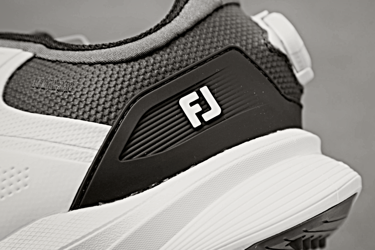 老舗シューズメーカー「FJ」が据える世界戦略とは？ “感覚”と“データ