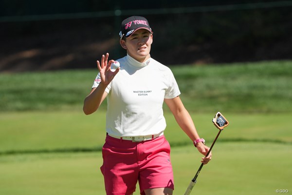 岩井明愛が「66」の猛チャージで予選通過を果たした