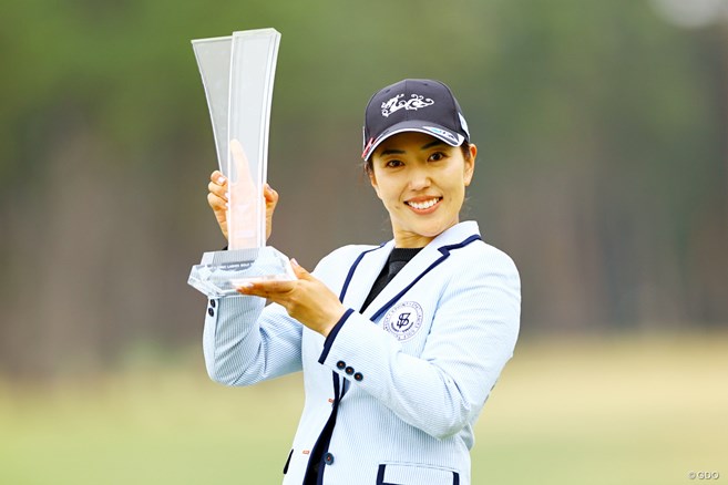 笠りつ子「あきらめなくて良かった」涙の5年ぶりV 佐久間朱莉、菅楓華、神谷そら2位