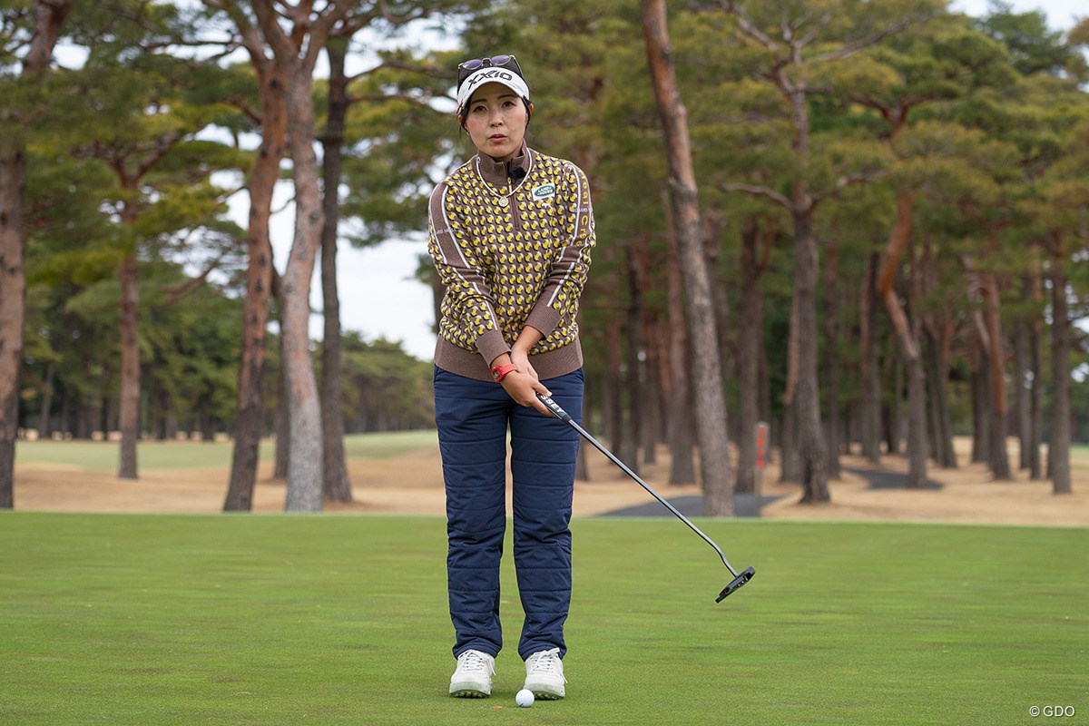 小学校4年生から続けるクロスハンドグリップの利点とは【青木瀬令奈のThe Putting World#7】