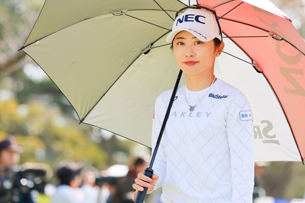 2026年 アクサレディスゴルフトーナメントinMIYAZAKI 初日 安田祐香 赤リップがお似合いです