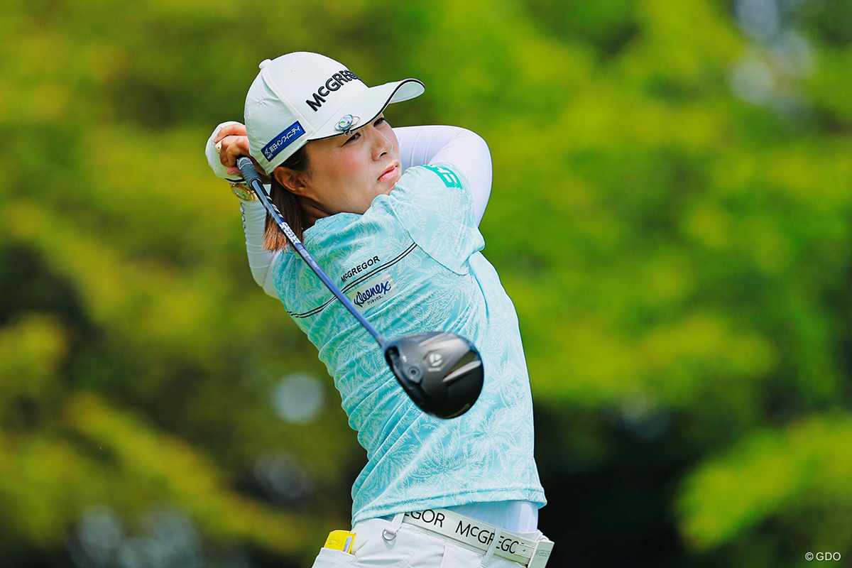 永峰咲希が4連続バーディ締め 地元・宮崎で逆転ツアー4勝目