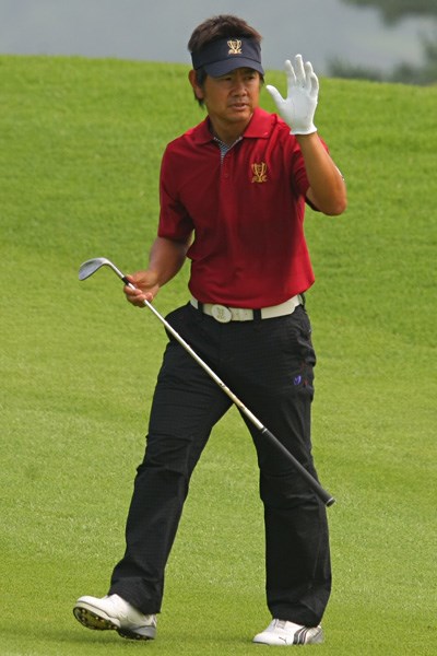 2011年 韓日プロゴルフ対抗戦 ミリオンヤードカップ 2日目 藤田寛之 6番でピンそば1メートルにつけるショットを見せた