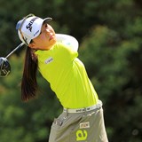 菅楓華が単独首位で決勝へ 女王・佐久間朱莉ら3人1打差