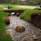 高額なグリーンフィも納得? ゴルファーが夢見る砂漠の“オアシス”