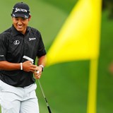 松山英樹がオーガスタで調整開始 練習グリーンで使うアライメントスティックの狙いは