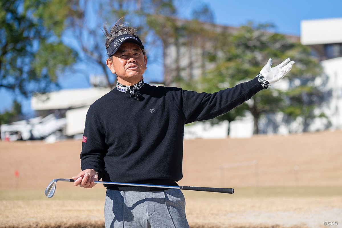 砂が少ない場合は「ハンドアップ」かつインから緩やかに【藤田寛之アプローチのレシピ#19／硬いバンカーショット】