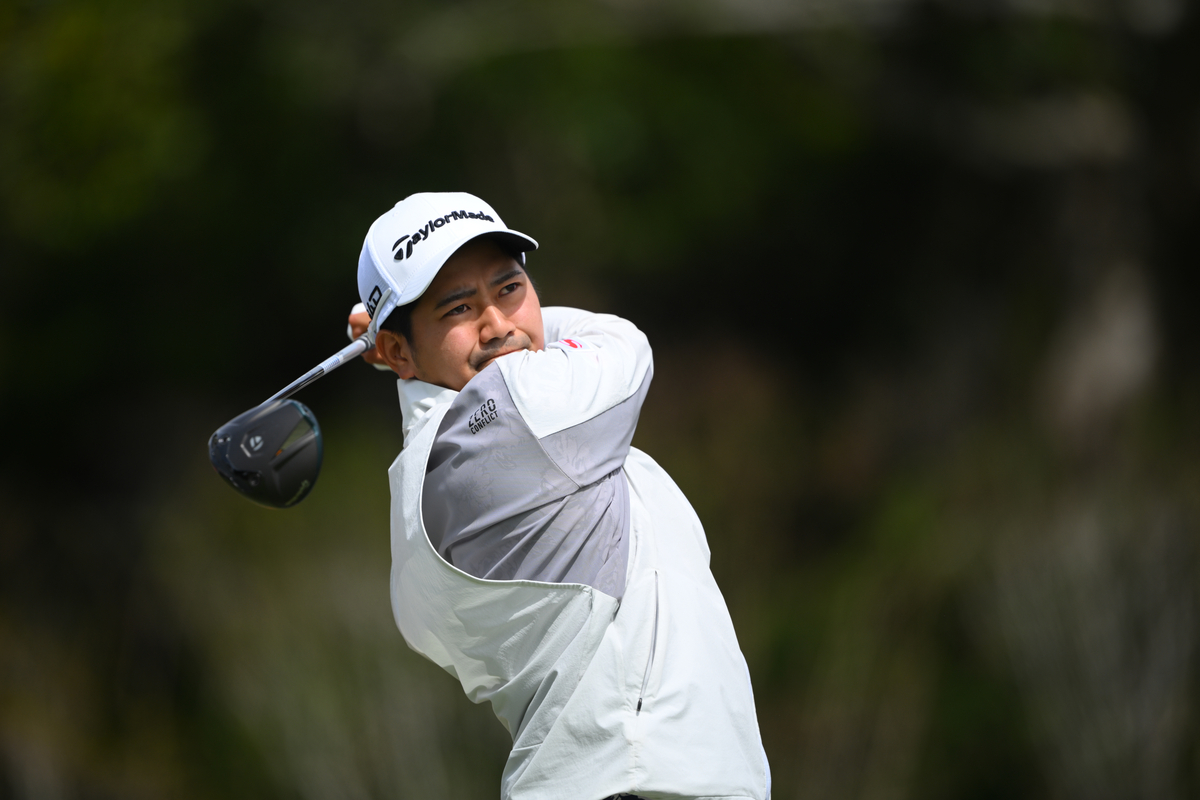 プロ7年目の石坂友宏がツアー初優勝 稲森佑貴をプレーオフで破る