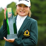 「こんなに早く達成できてうれしい」高橋彩華が伸ばし合いを制し今季2勝目 鈴木愛は1打及ばず2位