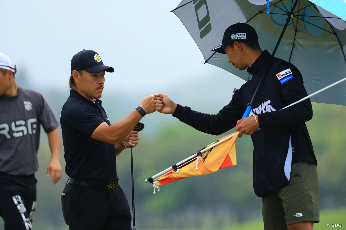 12年ぶり優勝への距離は 藤本佳則が2位発進「まずは良い組で最終日を」