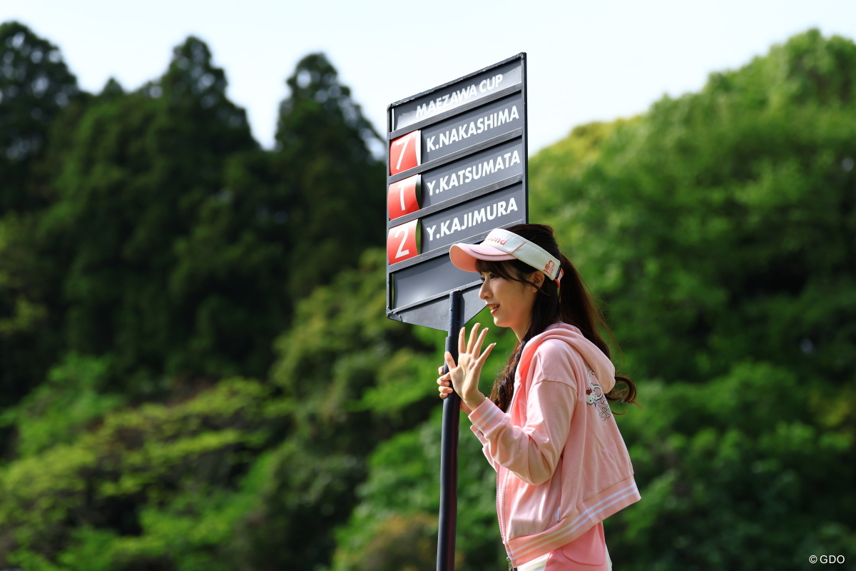 画像詳細 2026年 前澤杯 MAEZAWA CUP 2日目 ラウンドガール 「うまく