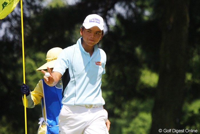 台湾のホン・チェンヤオは、アクションも表情も豊かでプレーを楽しんでいた 2011年 日本アマチュアゴルフ選手権競技 4日目 ホン・チェンヤオ