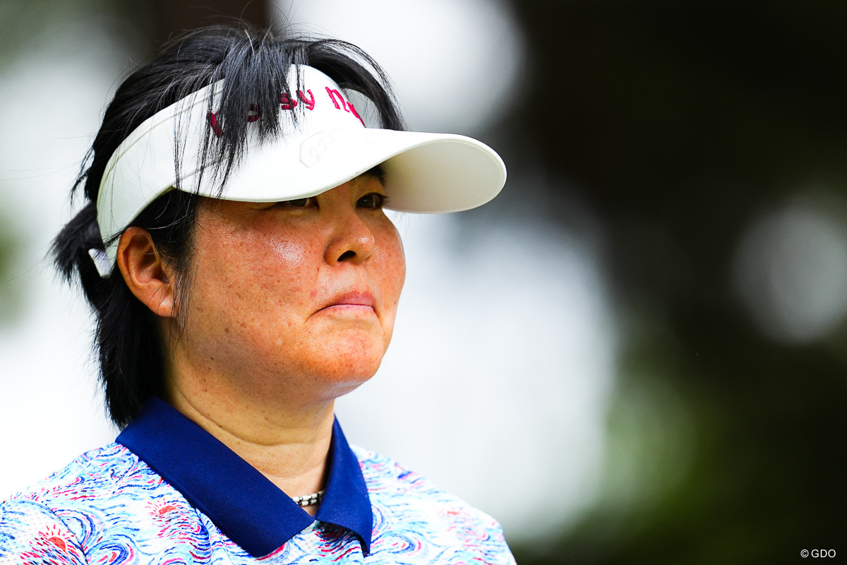 プロゴルファーは試合で稼ぐ レジェンドの自然体／不動裕理コラム