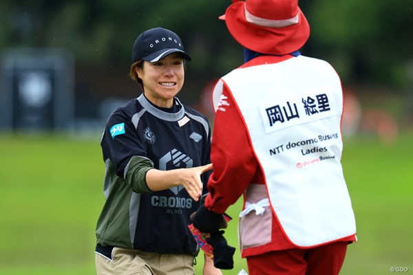 ツアー3勝目へ好発進