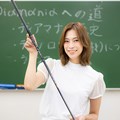 シャフトを詳しく学んで「ゴルフって繊細で奥深い」と感想を話す紺野さん（撮影：落合隆仁）