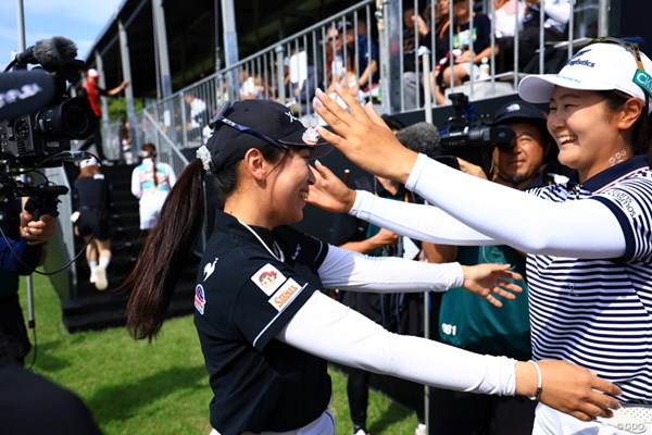 2026年 NTTドコモビジネスレディス 最終日 菅沼菜々 神谷そら選手も祝福