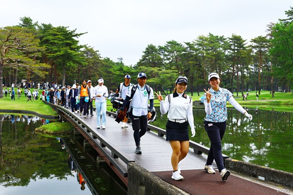 2026年 ワールドレディスチャンピオンシップサロンパスカップ 初日 佐久間朱莉 菅楓華 今年の主役の2人