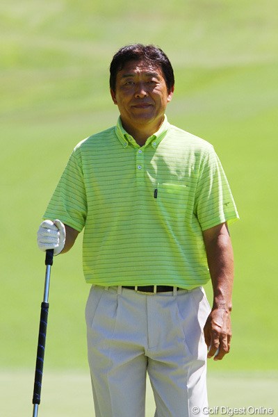 2011年 東日本大震災復興支援 PGAチャリティプロアマゴルフ大会 羽川豊 シニアツアーで2日前に初優勝を果たした羽川豊、改めて「おめでとうございます！」