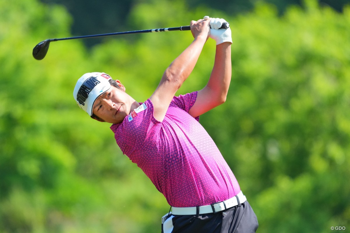 6年半の相棒がキャディ引退 藤田寛之は惜別の最終戦 【国内男子ツアー