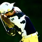 「苦しい時もありました」桑木志帆が1年半ぶりツアー4勝目 2位ウー・チャイェンとの競り合い制す