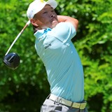 ウィニングショットはドライバーで 藤本佳則の復活Vを支えた14本