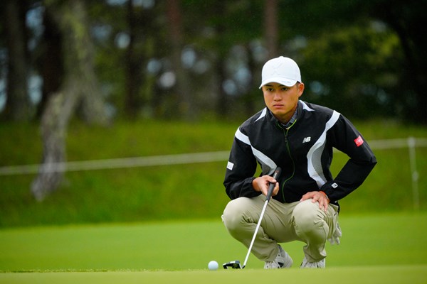 日大OB古川龍之介が2打差逆転Vを狙う(C)JGTOimages
