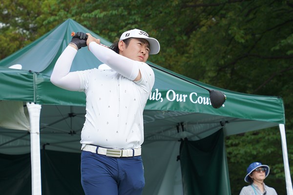首位タイで3日間大会を滑り出した笠原瑛 ※提供：JGTO