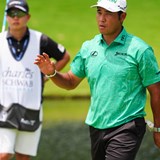 松山英樹は3打差で優勝争い継続 スタート前のパッティング練習に見るグリーン上の進化